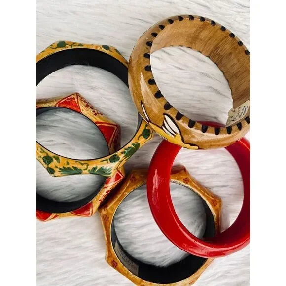 Vintage 5 PC Set Wooden Hand Painted Boho Bangles From India - Picture 11 of 13